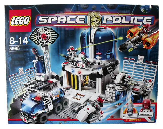 REVIEW: 5985 - Space Police Central - LEGO Sci-Fi - Eurobricks Forums