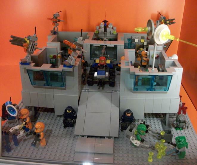 MOC] Galaxy Squad Mining/Command Base - LEGO Sci-Fi - Eurobricks Forums